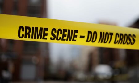 Encuentran a seis cadáveres tiroteados en una zona desértica cerca de Los Ángeles
