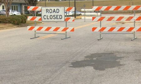 Sección de Oscar Baxter Road cerrada en Tuscaloosa