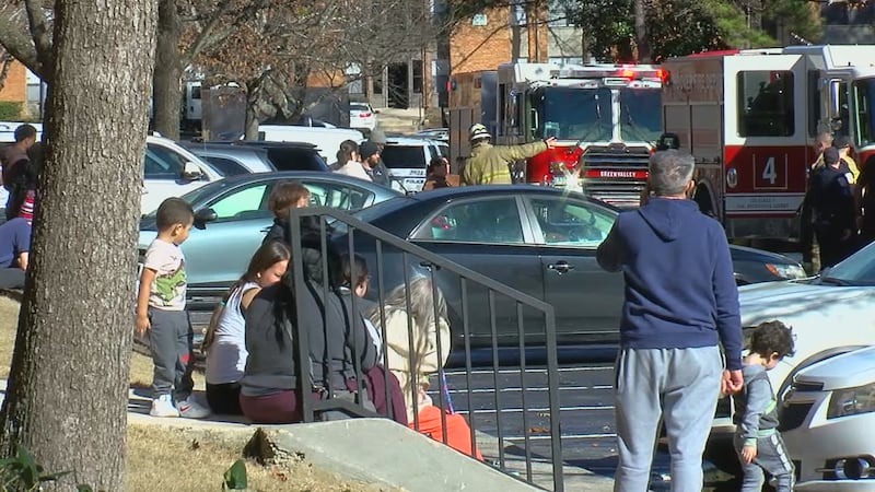 El incendio de un apartamento en Hoover deja a 10 familias desplazadas