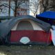 Chicago traslada a unos 800 migrantes de los parques a otros refugios