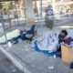 Florida prohíbe a las personas sin hogar dormir en calles y plazas