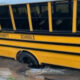 Rotura de tubería principal de agua perturba ruta del autobús escolar en JeffCo