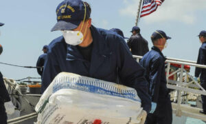 EE.UU. intercepta 2,8 toneladas de cocaína en un operativo en el Caribe Oriental