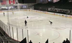 Magic City Ice Classic reúne a cientos de patinadores sobre hielo para competir en Pelham